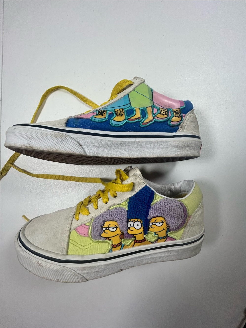 Womens Van’s Simpson’s Sneakers with Yellow Laces and Multicolor Cartoon Detail